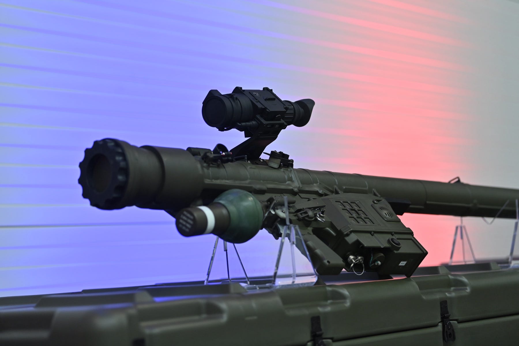 展示中的 Piorun 肩射防空發射器